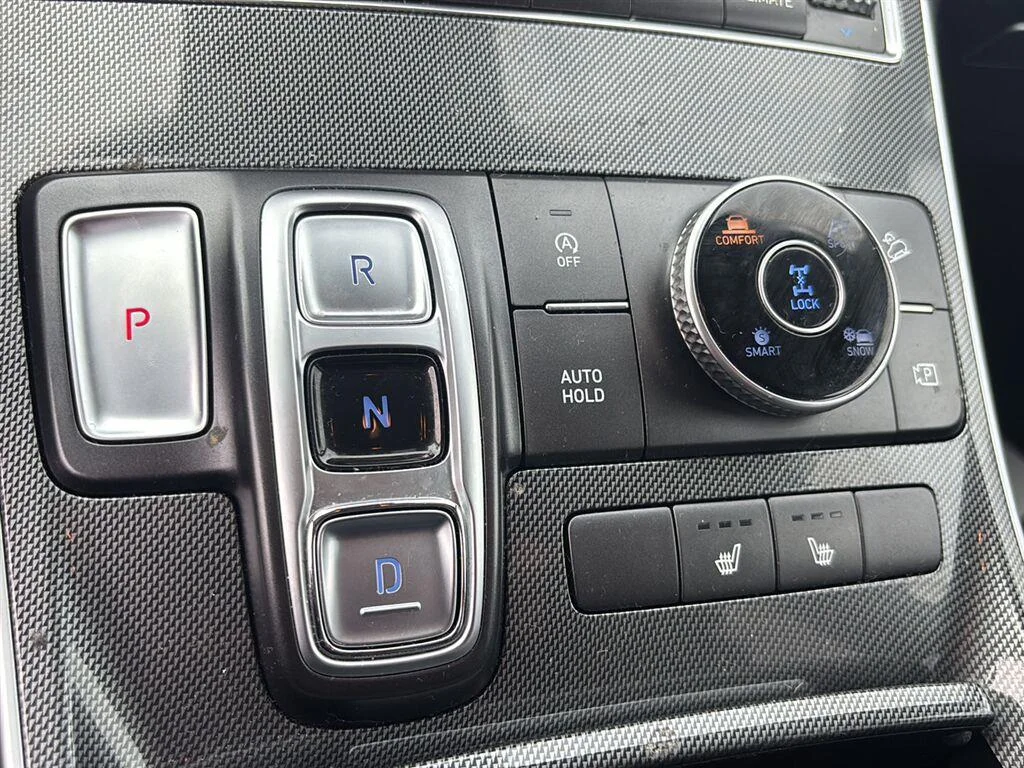 Used 2022 Quartz White Hyundai SEL image 16