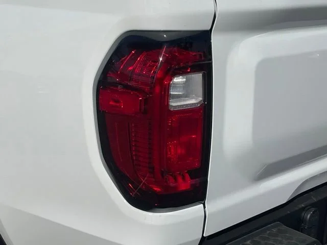 2026 GMC Canyon Elevation - Photo 7