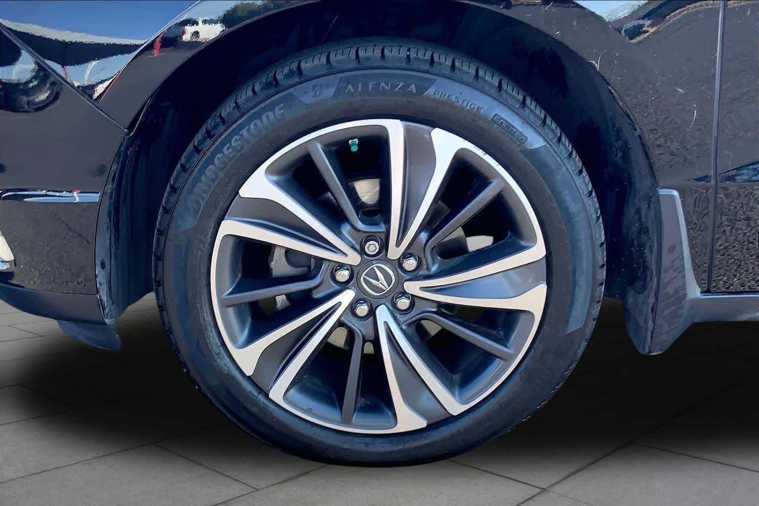 Used 2020 Majestic Black Pearl Acura w/Technology Pkg image 11