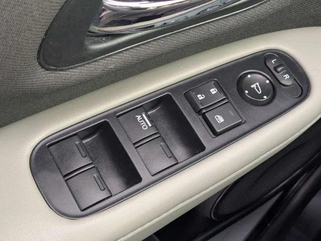 Used 2019 Gray Honda LX image 21