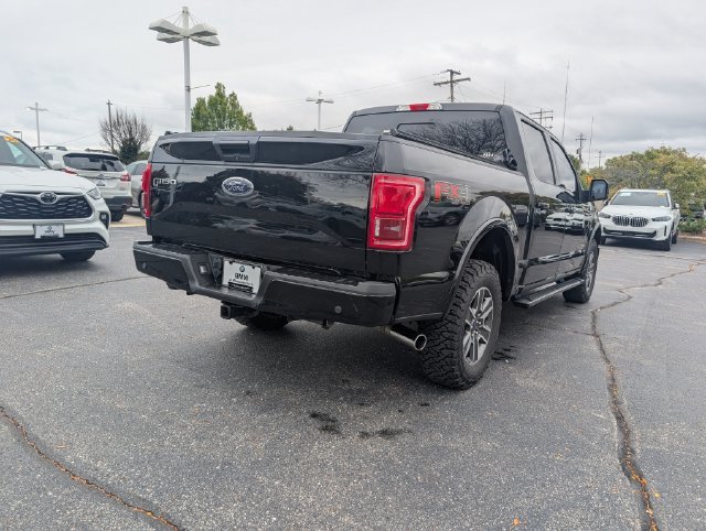 Used 2017 Shadow Black Ford XLT image 5