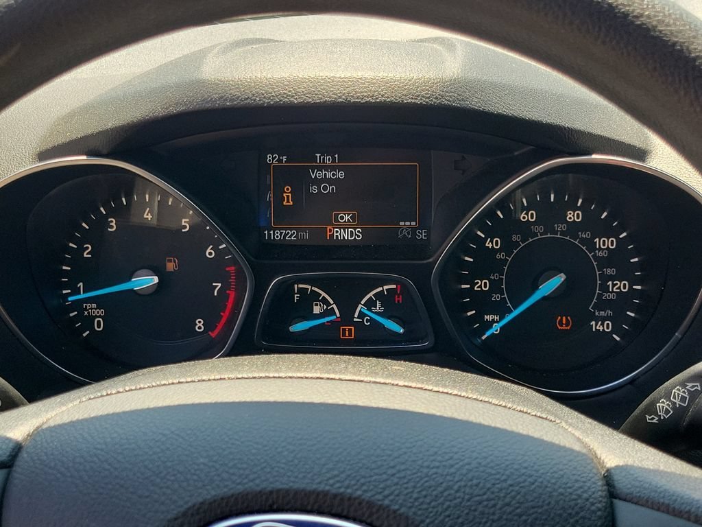 Used 2019 Black Ford SE image 24