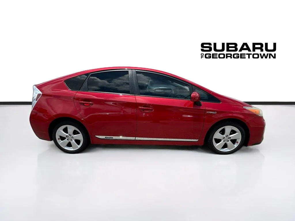 Used 2014 Red Toyota Five image 8
