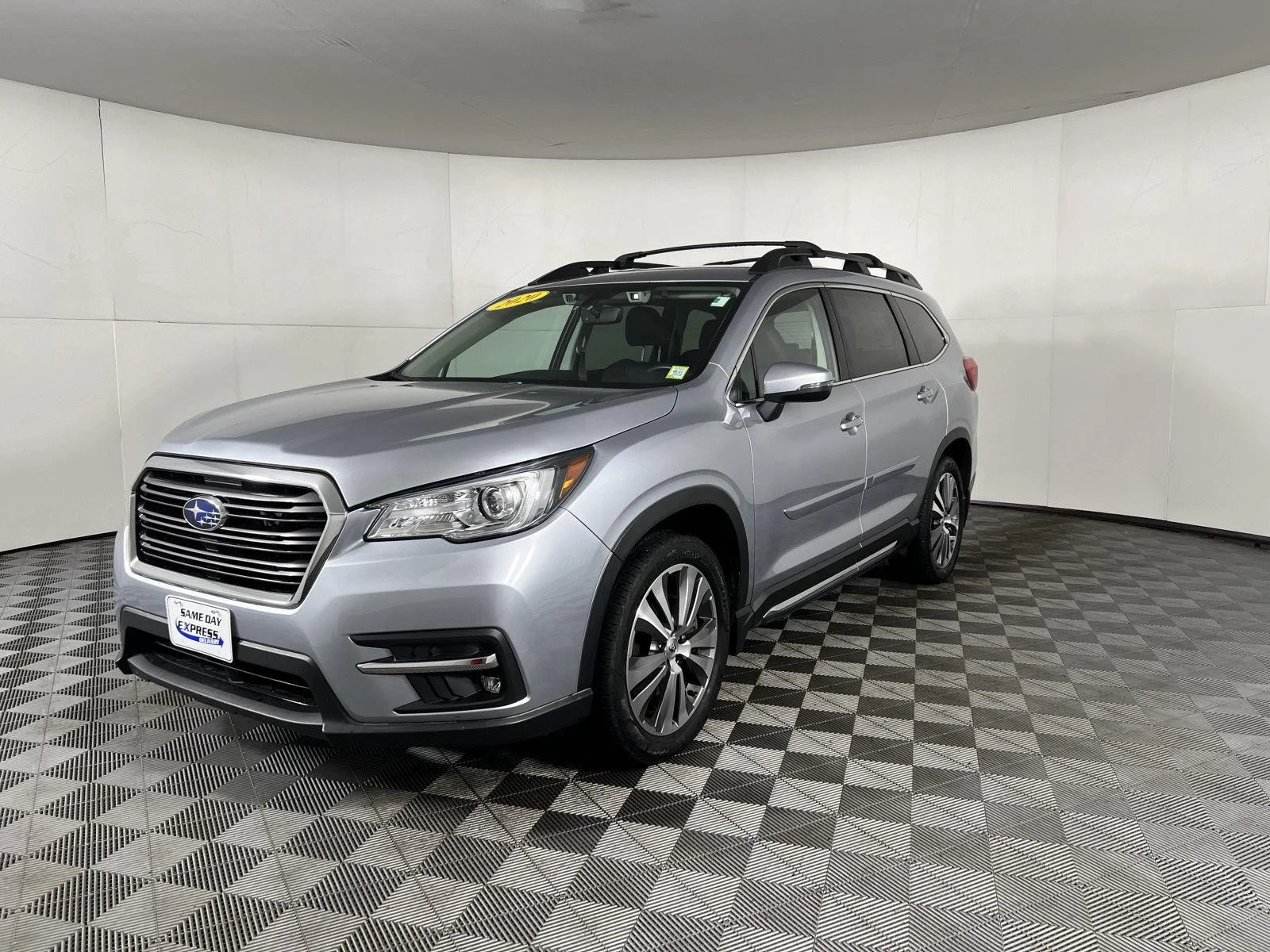 Used 2020 Ice Silver Metallic Subaru Limited image 20