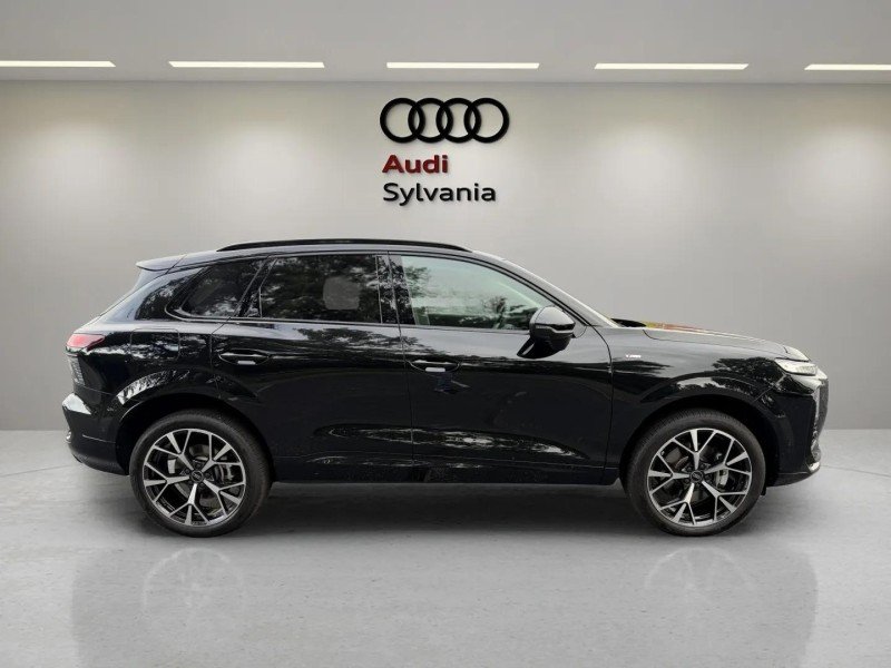 Certified Used 2026 Mythos Black Metallic Audi S line image 9