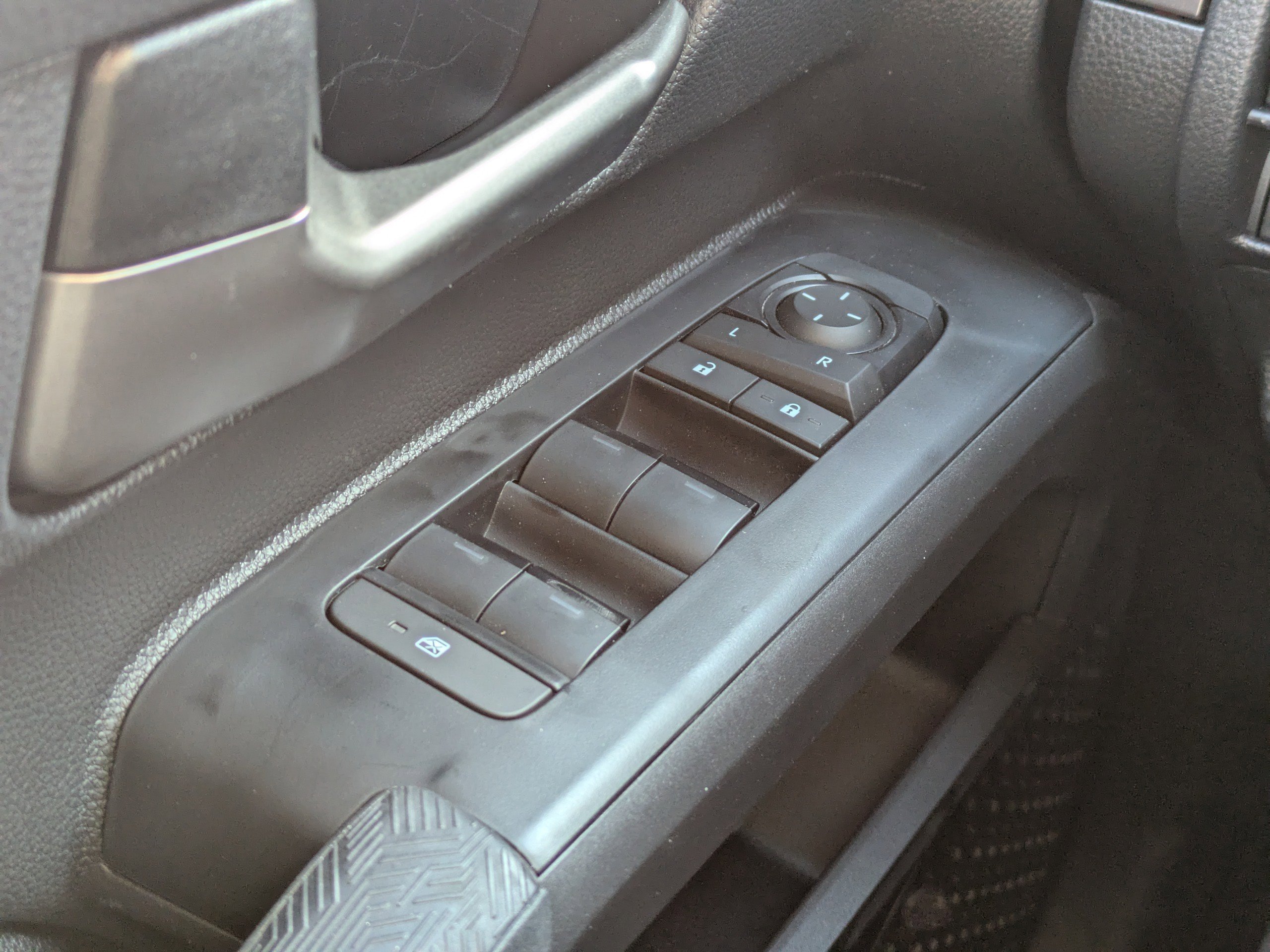 2026 Toyota Tacoma TRD Sport - Photo 24