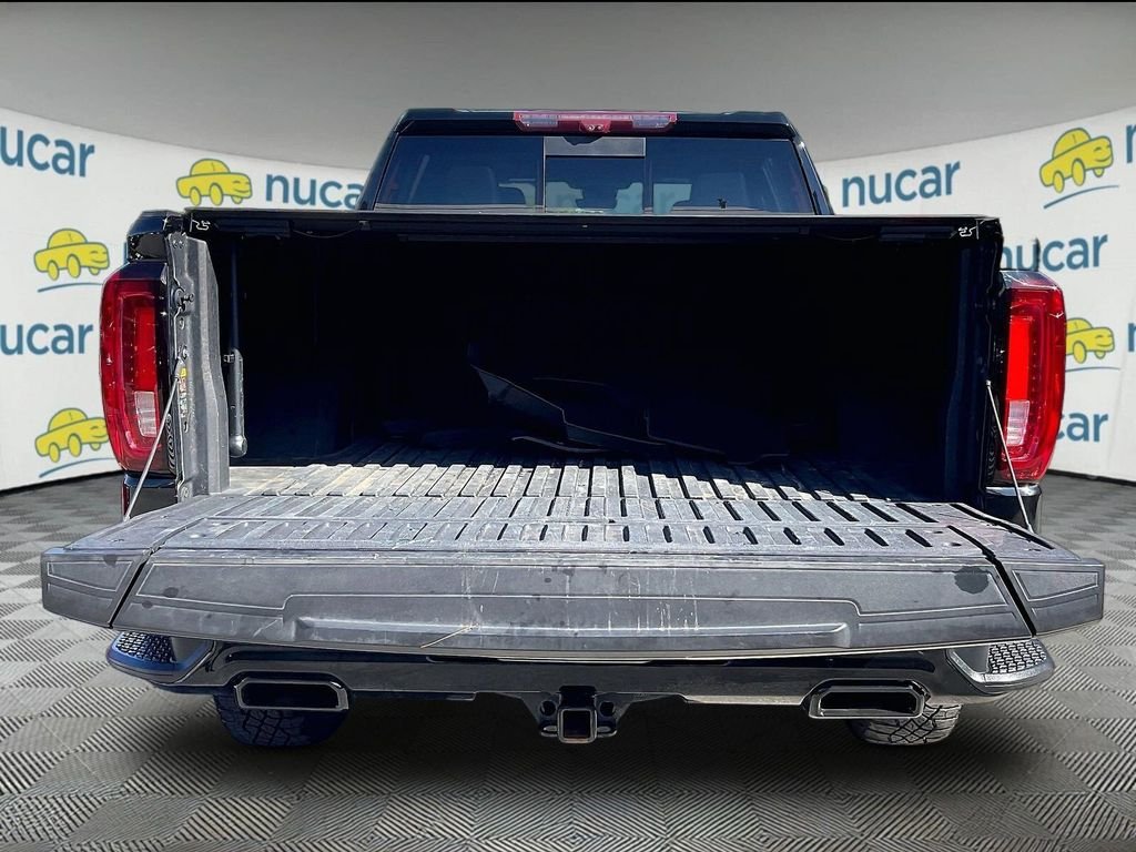 Used 2023 Black GMC AT4 image 32