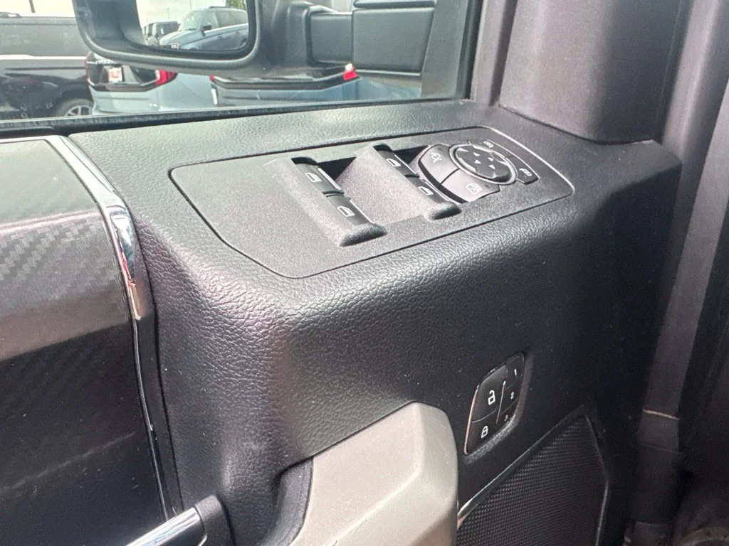 Certified Used 2020 Magnetic Metallic Ford Lariat image 30