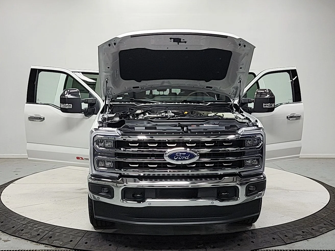 New 2026 Star White Metallic Tri-Coat Ford F-250® King Ranch® image 10
