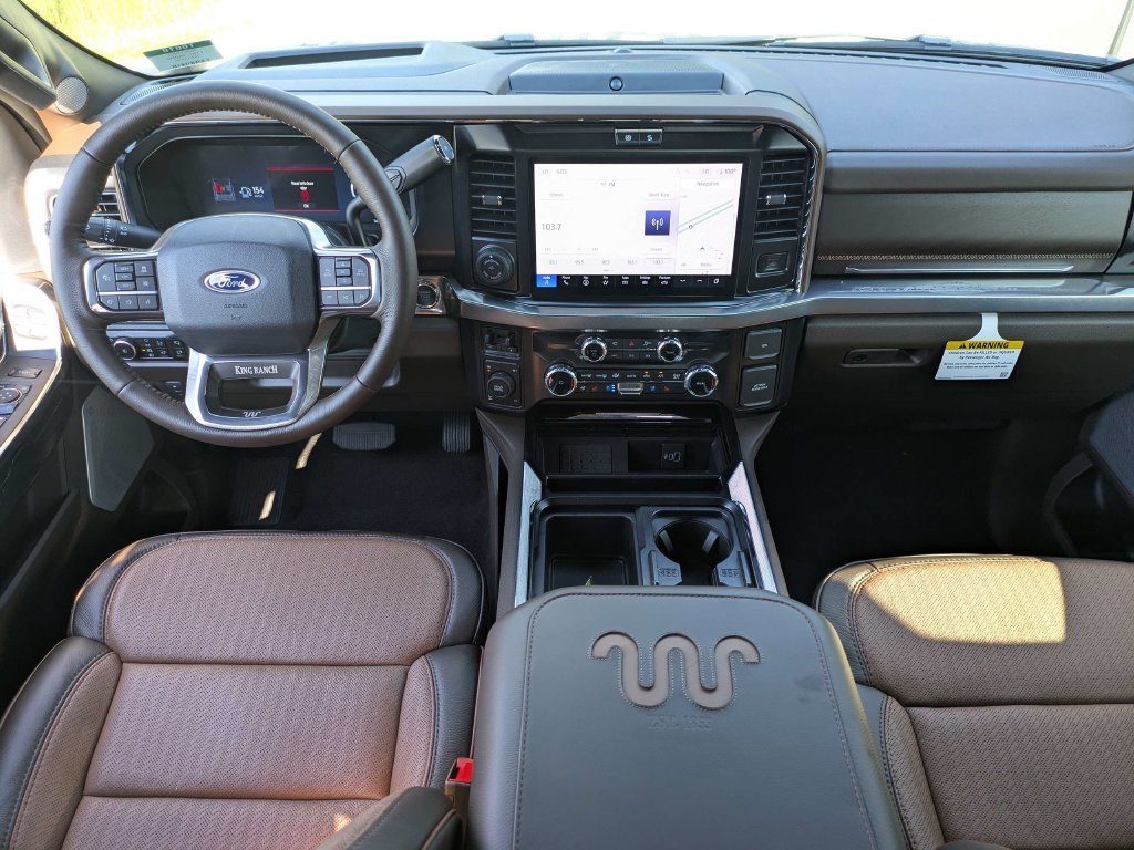 New 2026 Star White Metallic Tri-Coat Ford F-350® King Ranch® image 38
