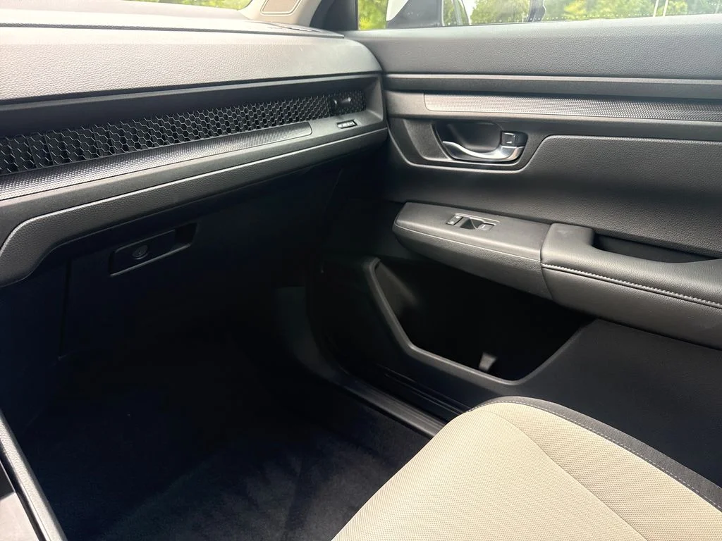 2025 Honda CR-V EX - Photo 18