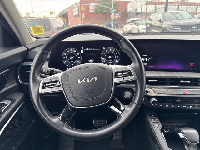 Used 2023 White Kia SX image 14