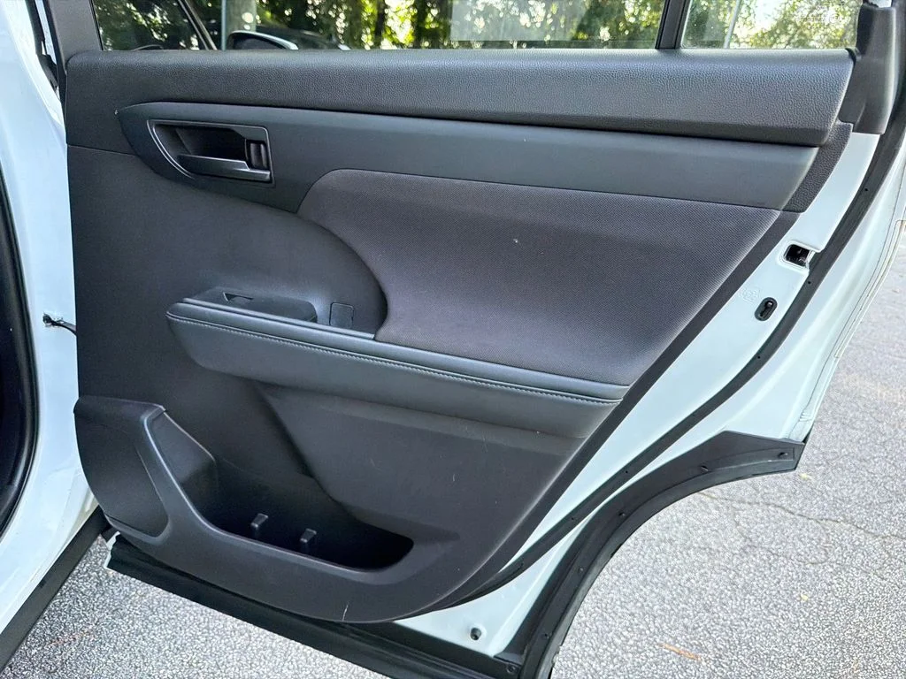 Used 2022 Beige Toyota L image 16