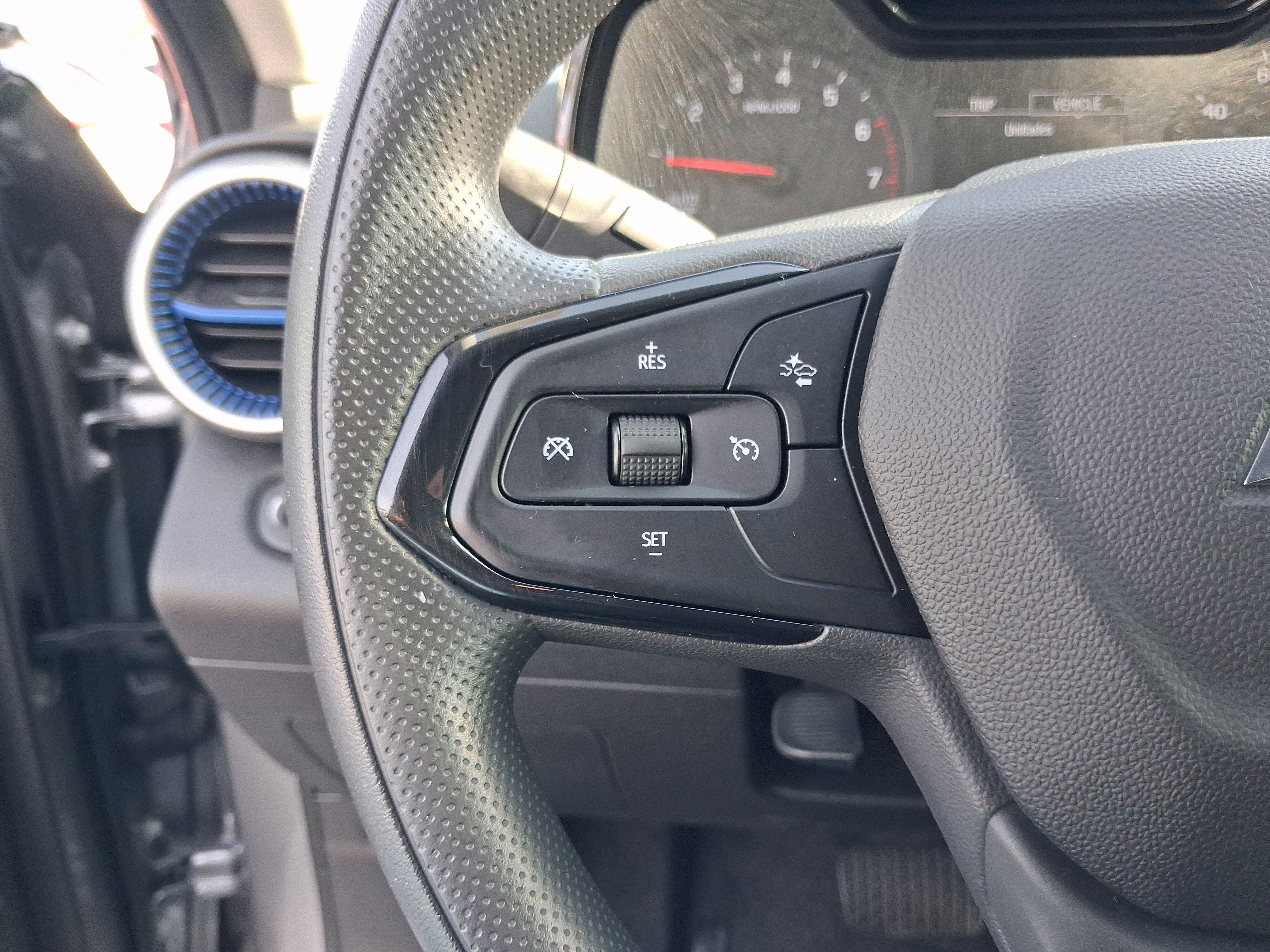 Used 2025 Gray Chevrolet LS image 19