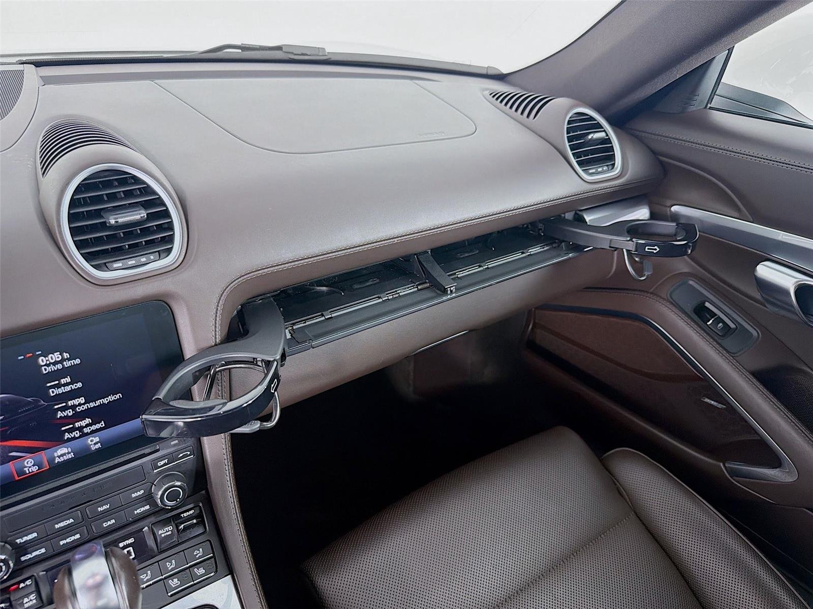 Used 2022  Porsche  image 18