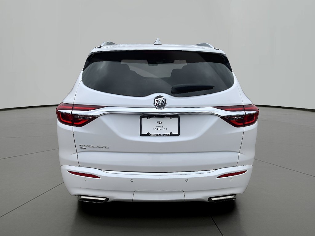 Used 2020 WHITE FROST TRICOAT Buick Avenir image 4