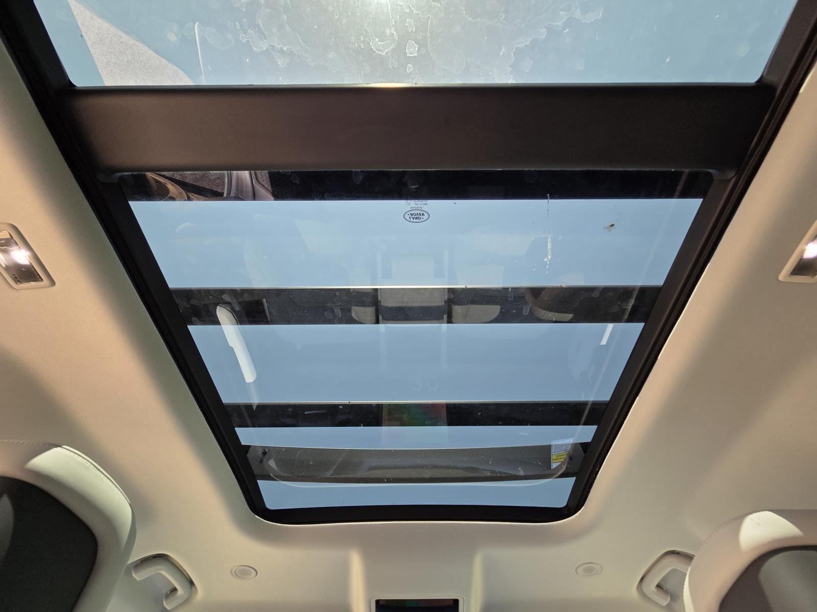 New 2026 Keswick Green LAND ROVER  image 20