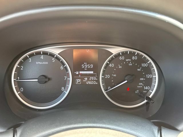 Used 2023 Gray Nissan S image 33