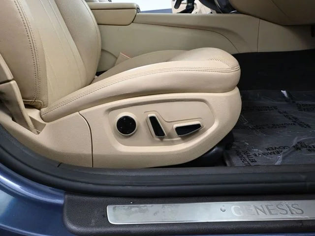 2015 Hyundai Genesis Base - Photo 48