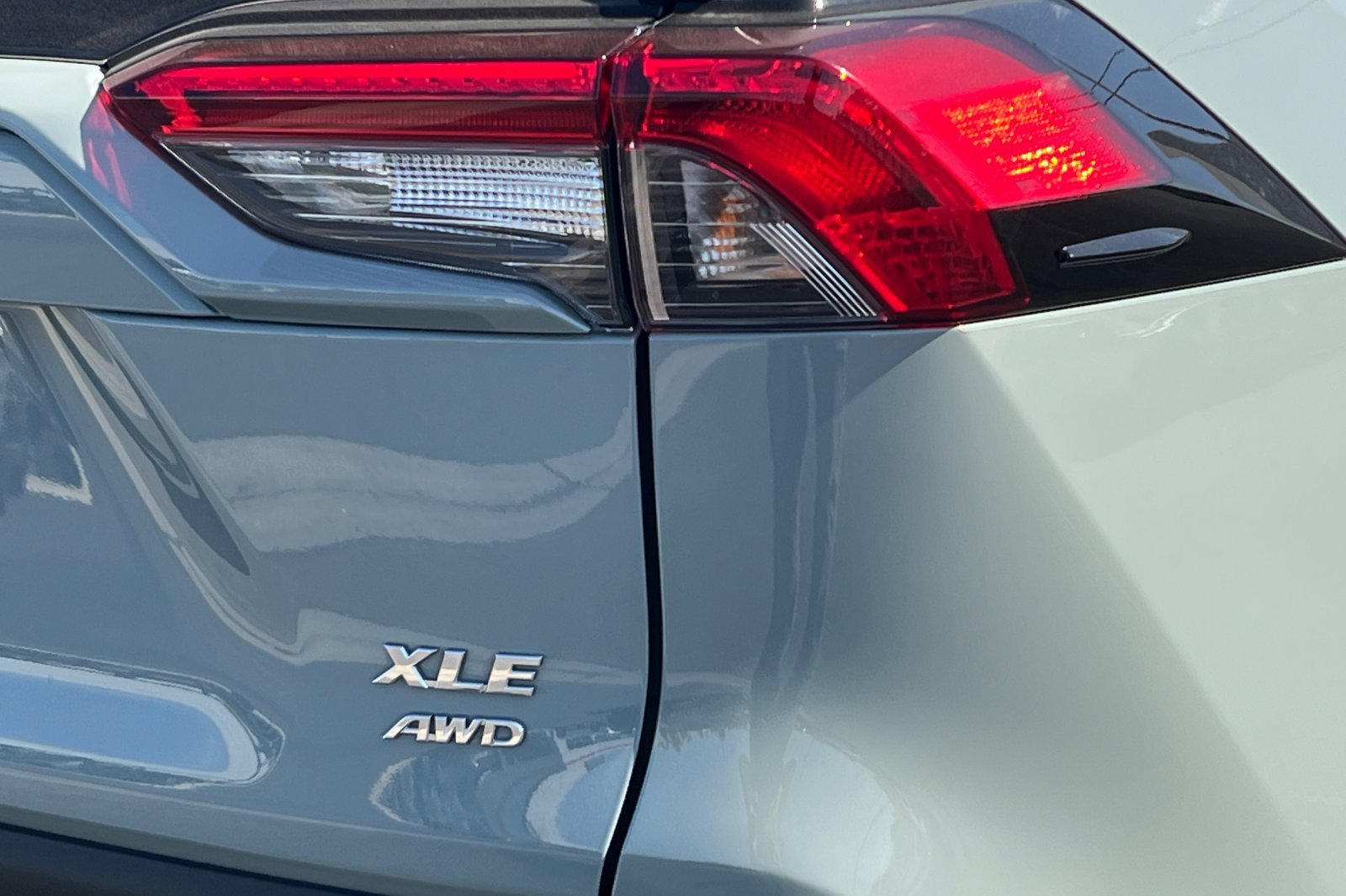 Used 2023 Lunar Rock Toyota XLE image 27