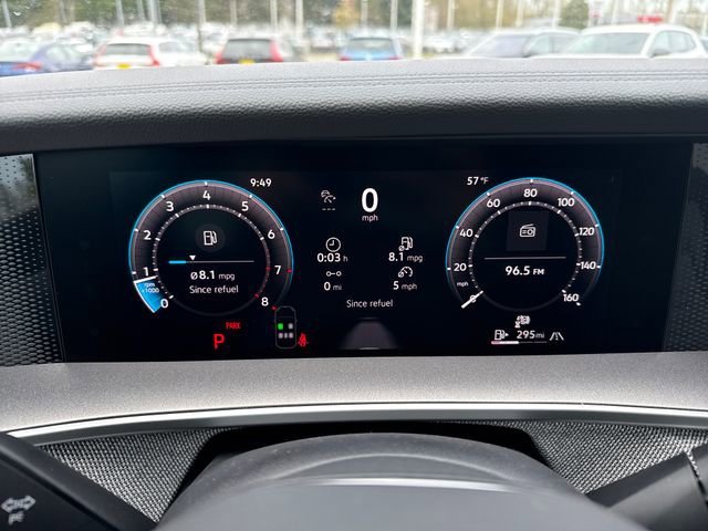 New 2026 Platinum Gray Metallic Volkswagen S image 22