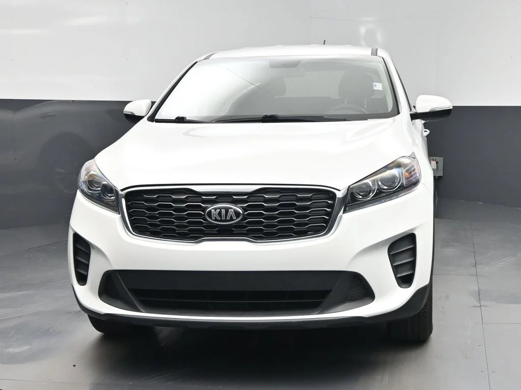 Used 2020 White Kia LX image 6
