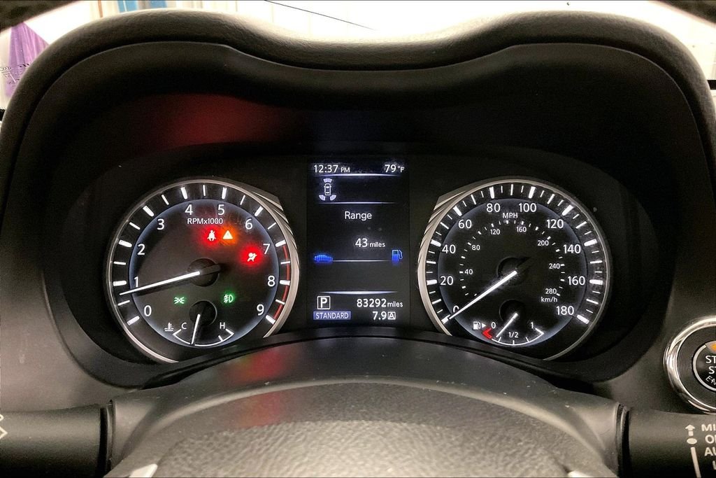 Used 2018 Black INFINITI 3.0t LUXE image 24