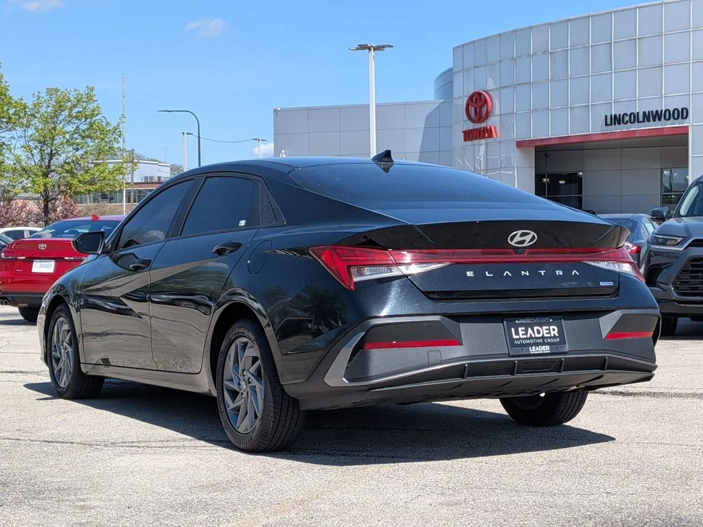 Used 2024 Black Hyundai Blue image 5