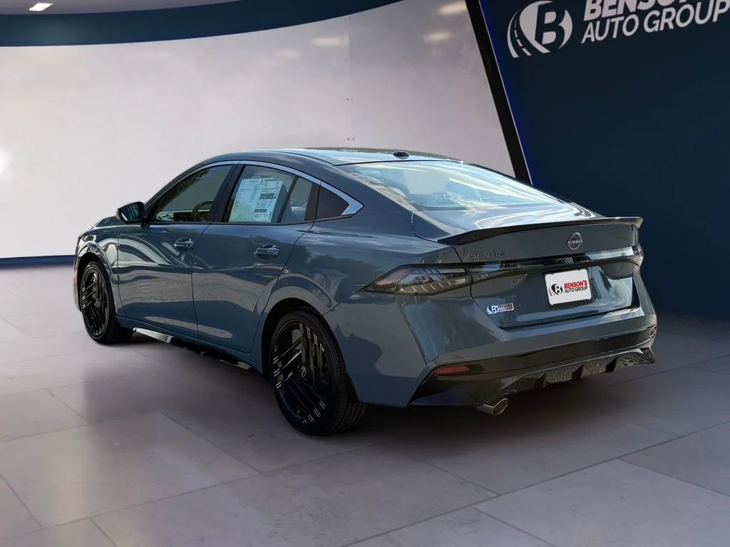 New 2027 Gray Nissan SR image 3