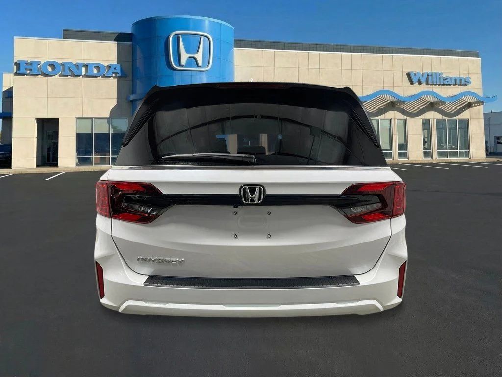 New 2027 Platinum White Pearl Honda EX-L image 4