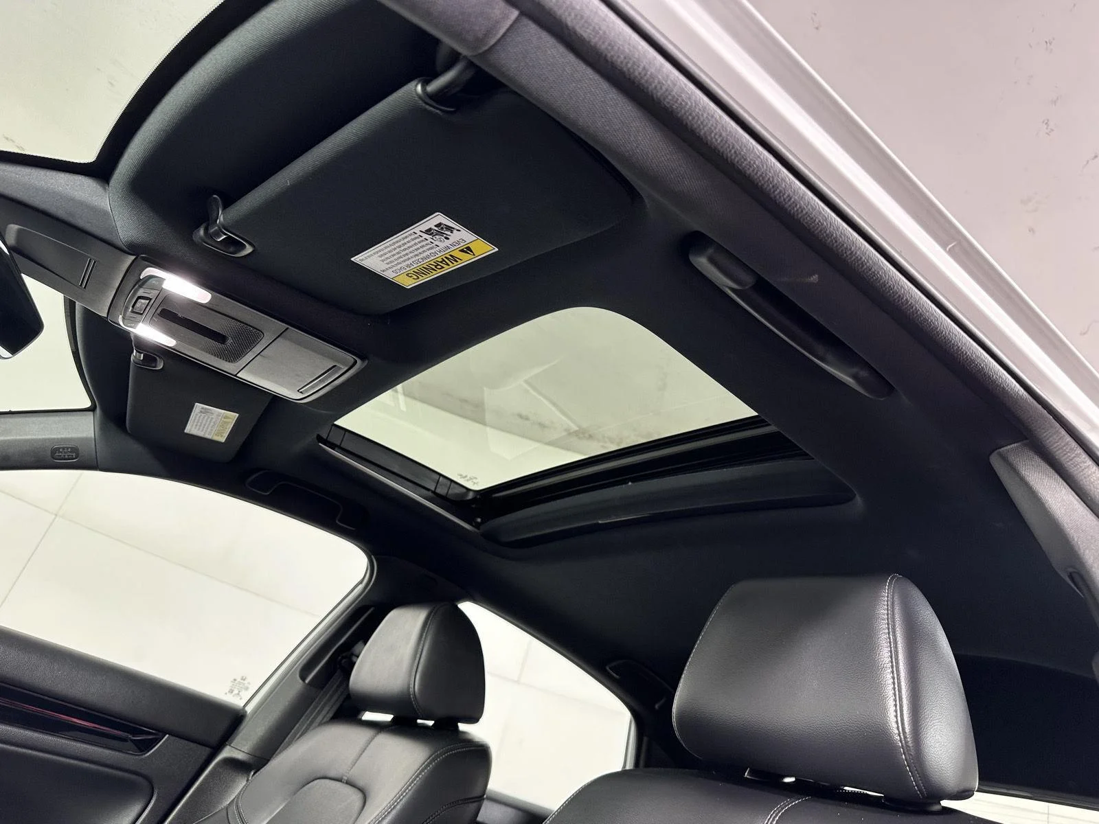 Used 2022 Platinum White Pearl Honda Sport Touring image 35