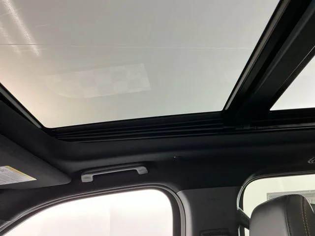 New 2026 Oxford White Ford Tremor image 22