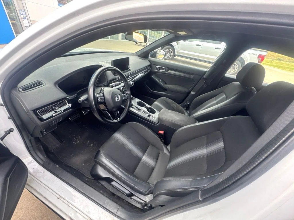 Used 2023 White Honda Sport image 7