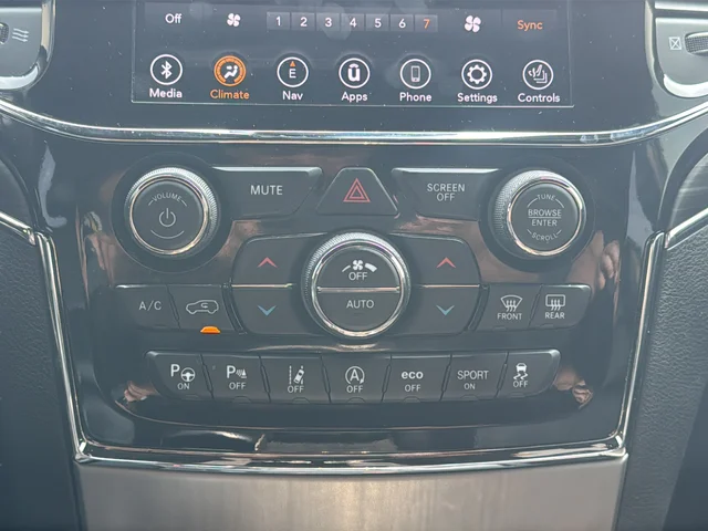 Used 2021 Black Jeep Limited image 17
