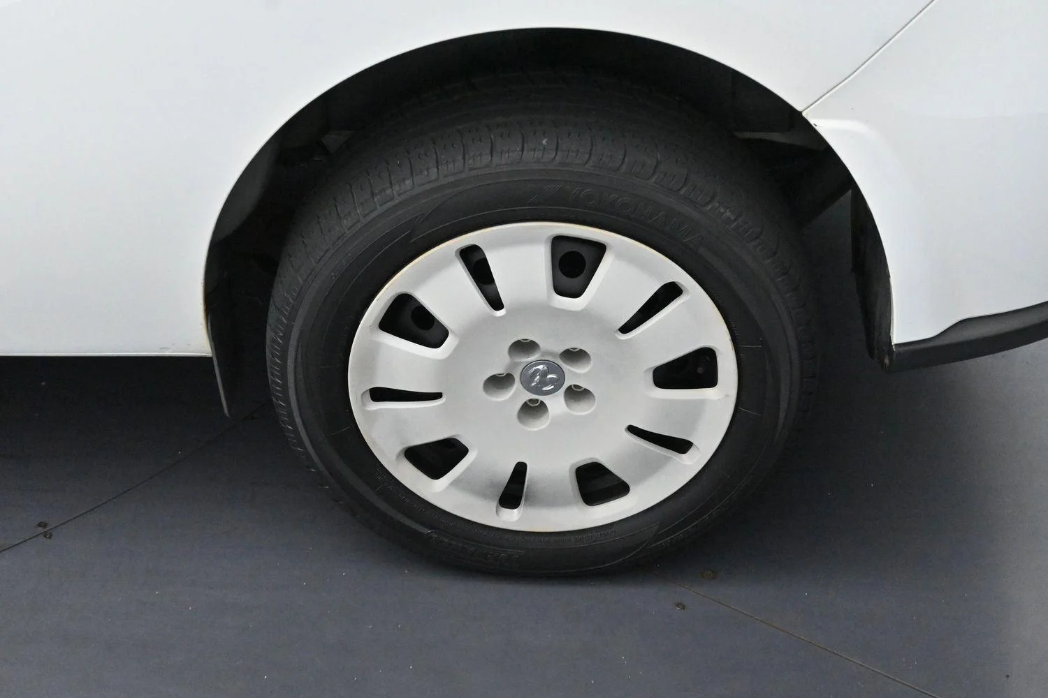 Used 2018 Bright White Ram Tradesman SLT image 30