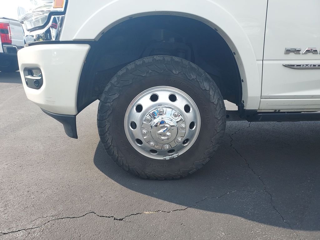 Used 2019 White Ram Limited image 10