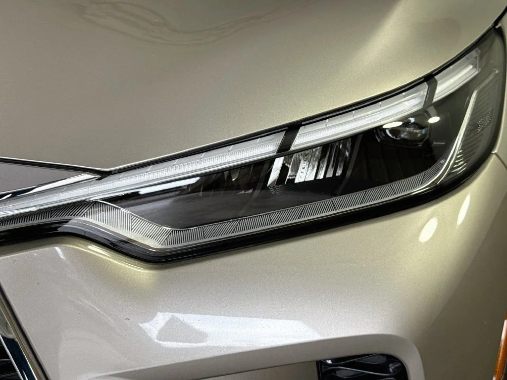 Certified Used 2023 Titanium INFINITI LUXE image 43