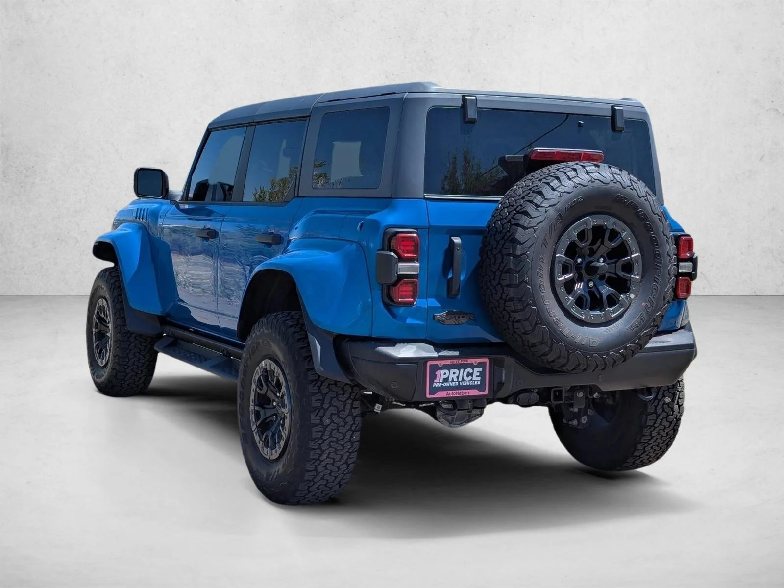 Used 2024 Velocity Blue Metallic Ford Raptor image 8