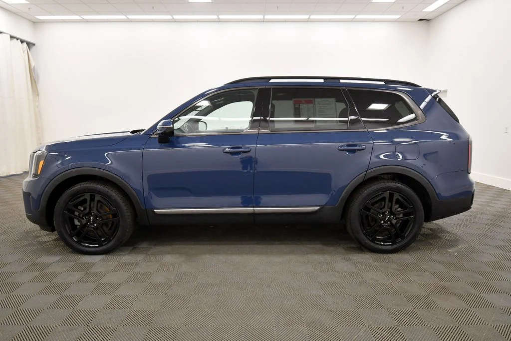 Certified Used 2023 Black Kia SX X-Line image 4