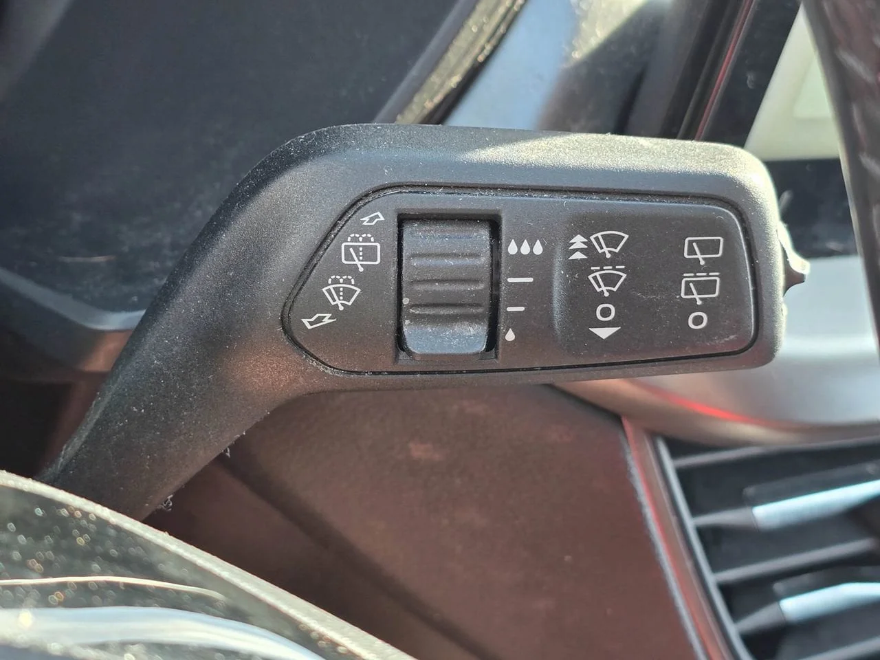 Used 2023 White Ford Active image 22