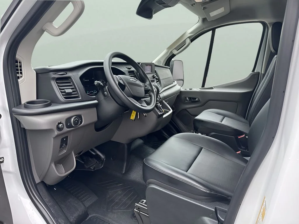 Used 2024 White Ford Base image 9
