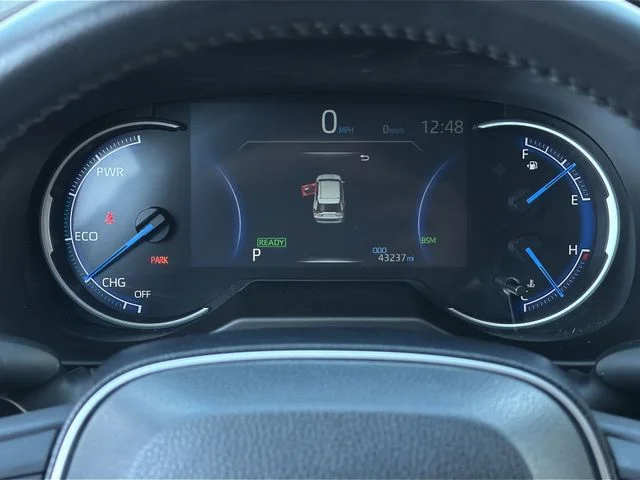 2020 Toyota RAV4 Limited - Photo 23