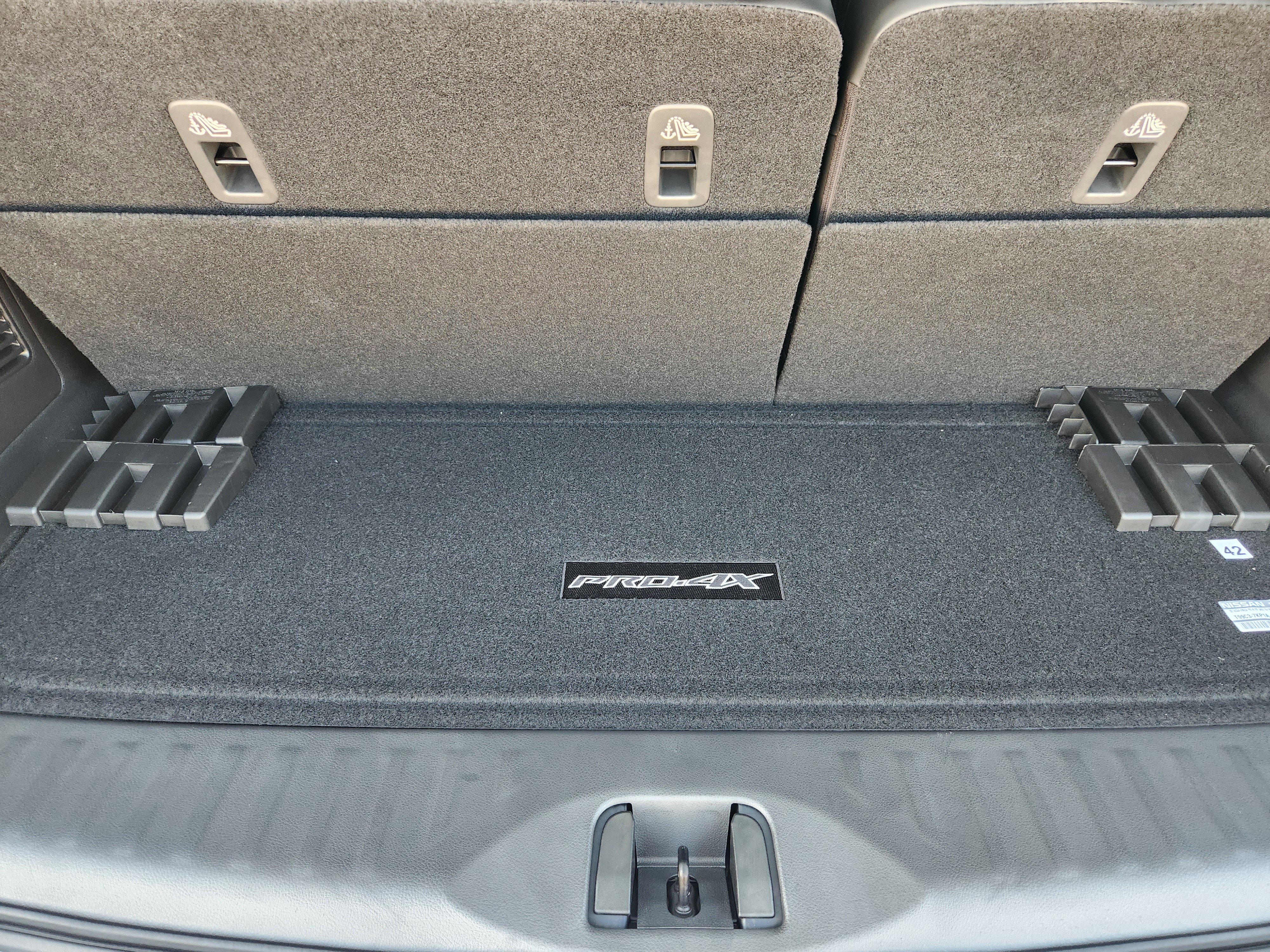 2026 Nissan Armada PRO-4X - Photo 23