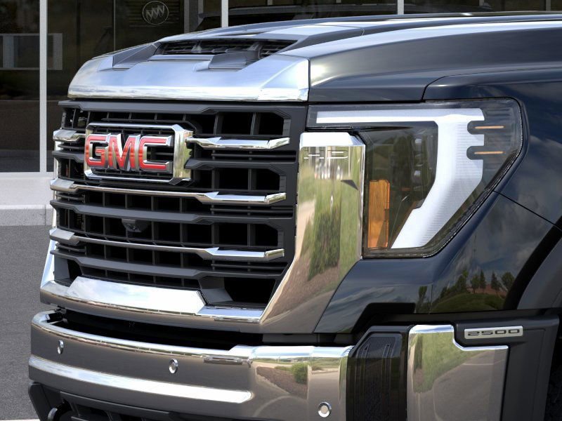 2025 GMC Sierra 2500HD SLT - Photo 13
