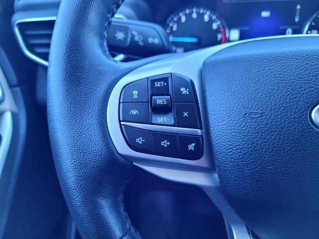 Used 2022 White Ford XLT image 24