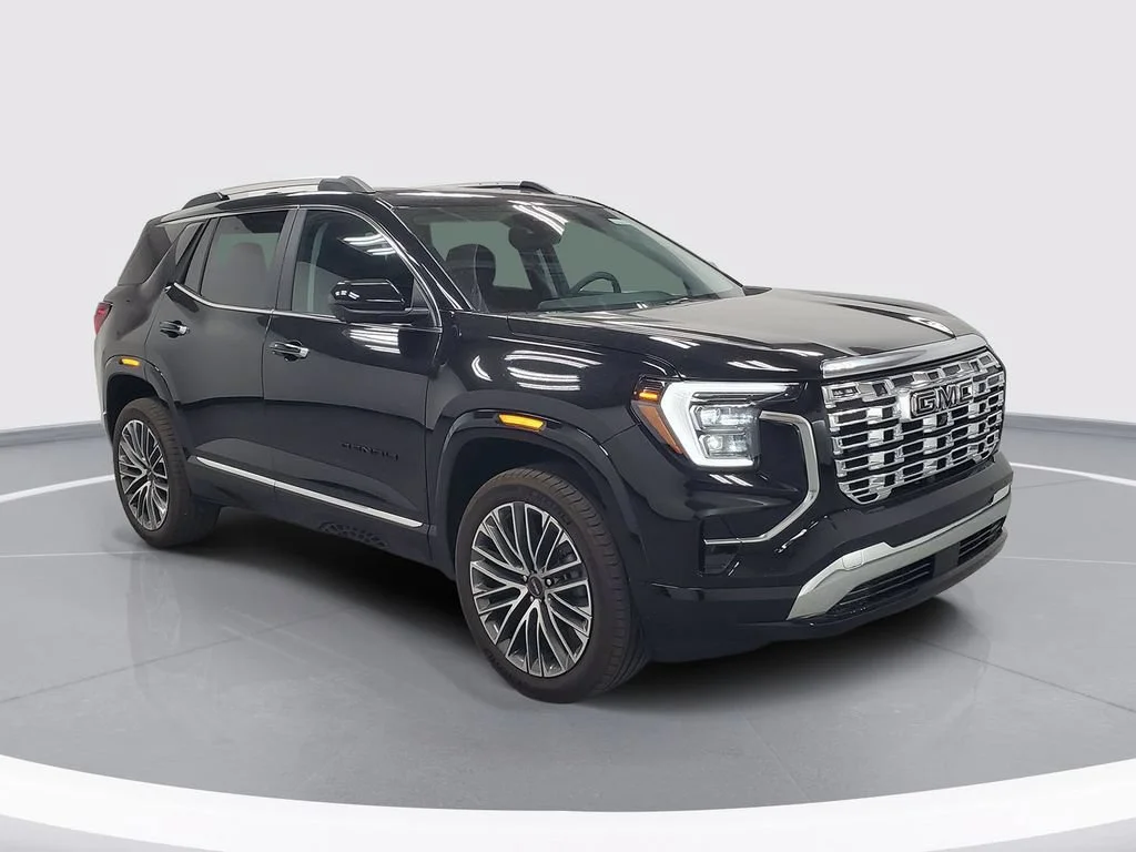 2027 GMC Terrain Denali - Photo 2