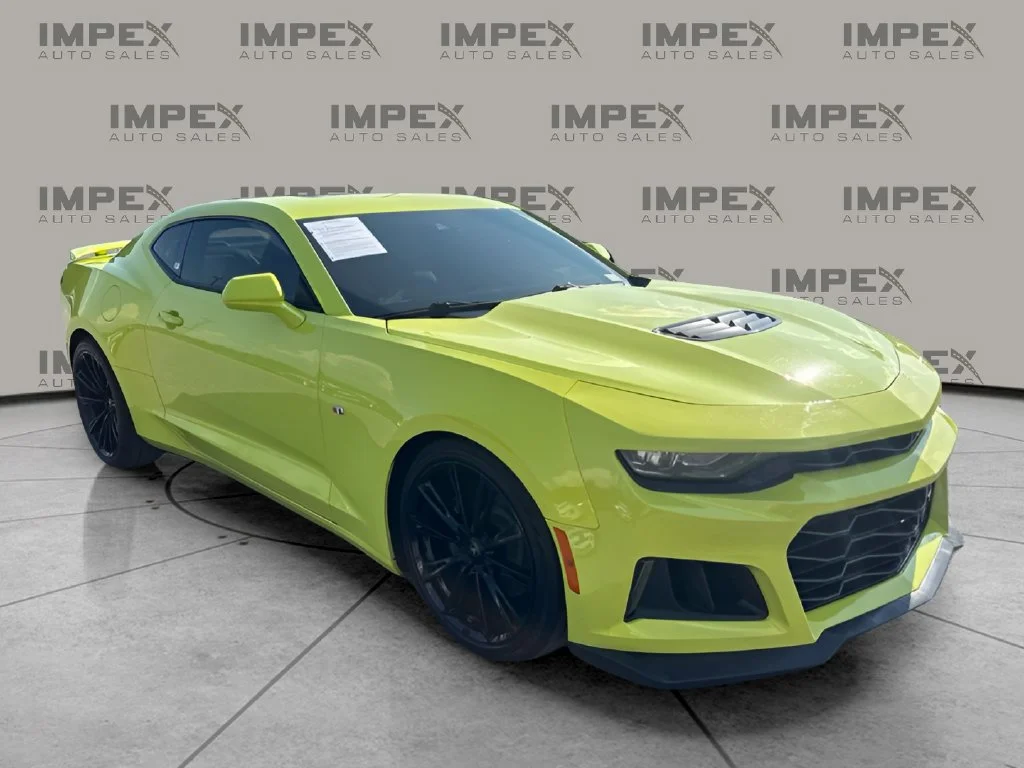 Used 2021 Green Chevrolet SS image 7