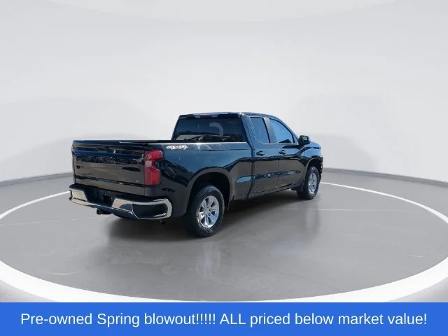 Used 2020 Black Chevrolet LT image 8