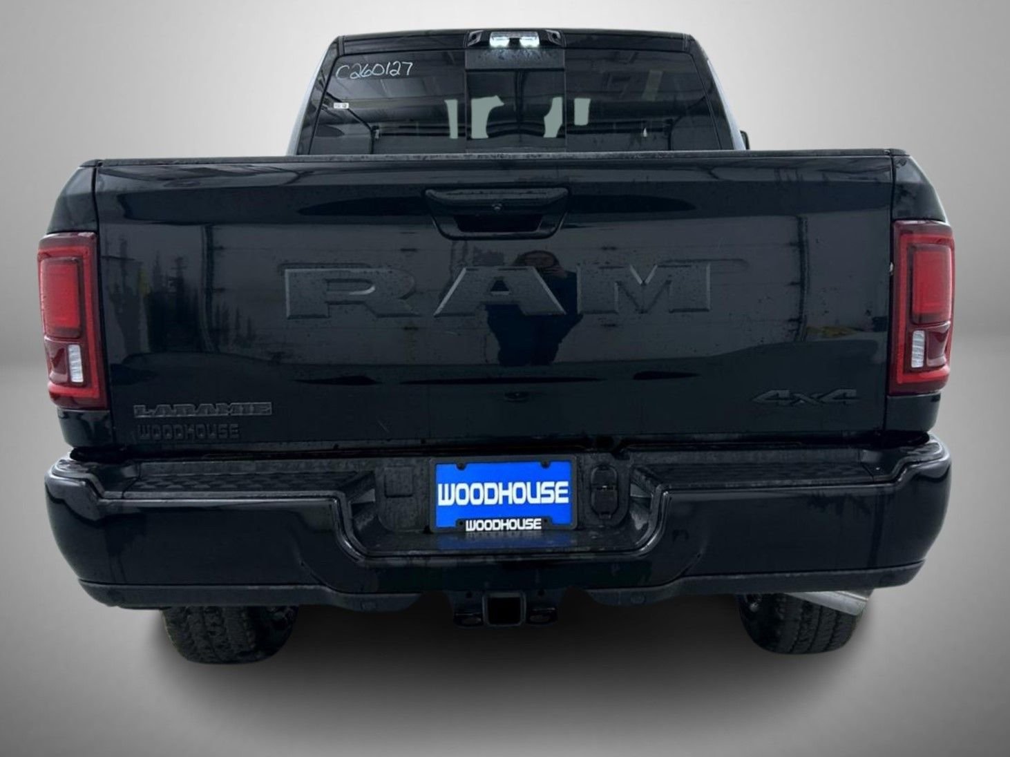 New 2026 Diamond Black Crystal Pearl-Coat Exterior Paint RAM Laramie image 6