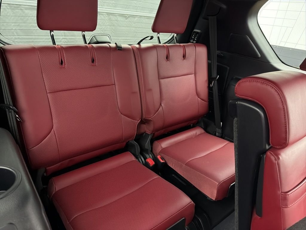 Certified Used 2022 ATOMIC SILVER Lexus 460 Luxury image 30